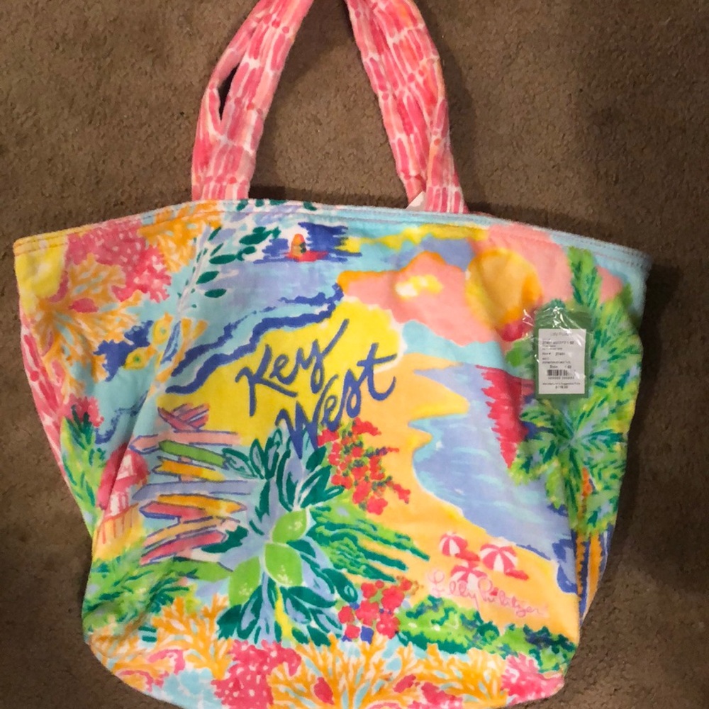 NWTS Lilly Pulitzer destination terry tote